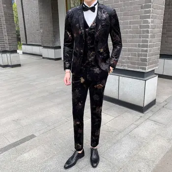 Luksuzni Velour Suit Za Moške 3 Kos Obleko Črnega Zlata Tiskanja Žamet Moških Jopičem Bo Ustrezala 2020 Ženina Bo Ustrezala Kajenje Homme Mariage Slim Fit