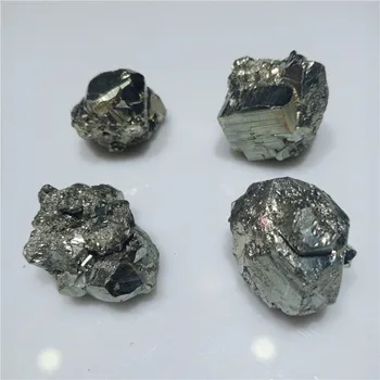1pc Naravno grobo surovo pyrite Zlati kamen Železo Kubičnih mineralnih Osebkov Peru Bedaki Zlato kristalno vzorec 2-3cm
