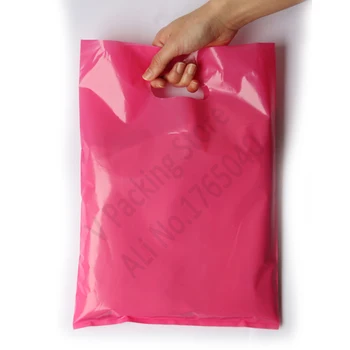 25*35 cm Custom print plastične vrečke, embalaža, darilna vrečka za nakupovanje oblačil ročaj prevoznik logotip blagovne znamke zasnovan PE vrečke na Debelo