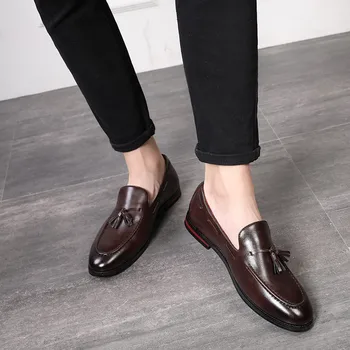 Novi ljudje Tassel Loafers Usnje Formalno Čevlji Elegantno Obleko Čevlje Preprosto Zdrs na Casual Obutev Velikosti