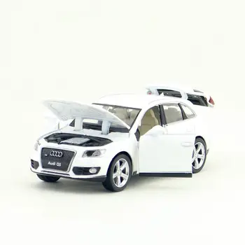 1:32 Obsega Diecast Kovinskih Igrač Audi Q5 SUV Model Sound & Light Vrata kabine Openable Izobraževalne Zbirka Darilo V415